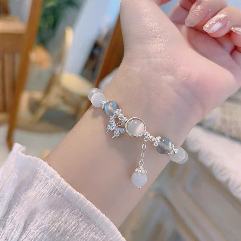 Chi tiết vòng tay đá thiên nhiên